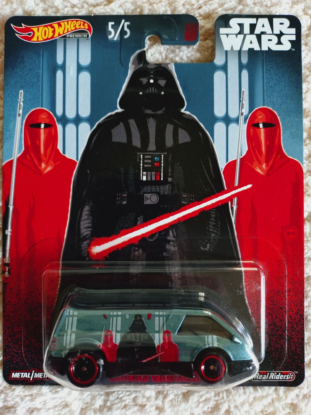 Hot Wheels Modellini d'auto: Hot Wheels Premium Star Wars Darth Vader Dream Van – Nuovo e nell'imballaggio originale da Zürich venduto da DiecastDude