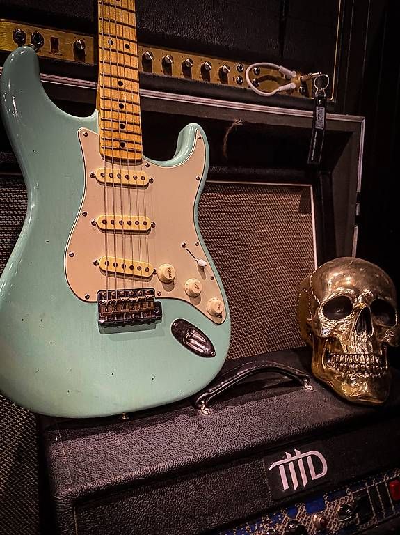 Fender Musikinstrumente: Fender Stratocaster custom shop 65 journey men 2019 – Gebraucht aus Montreux von Alligator-AMPS