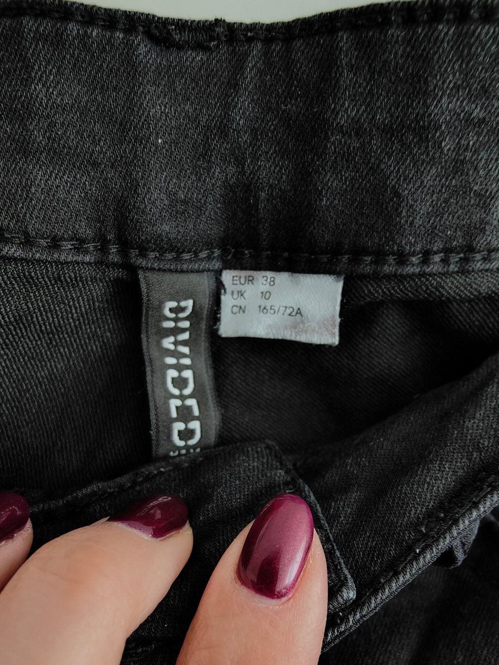 H&M Jeans: H&M Jeans - Grösse 38 – Usato da Rickenbach b. Wil venduto da Beautiful.Things 3