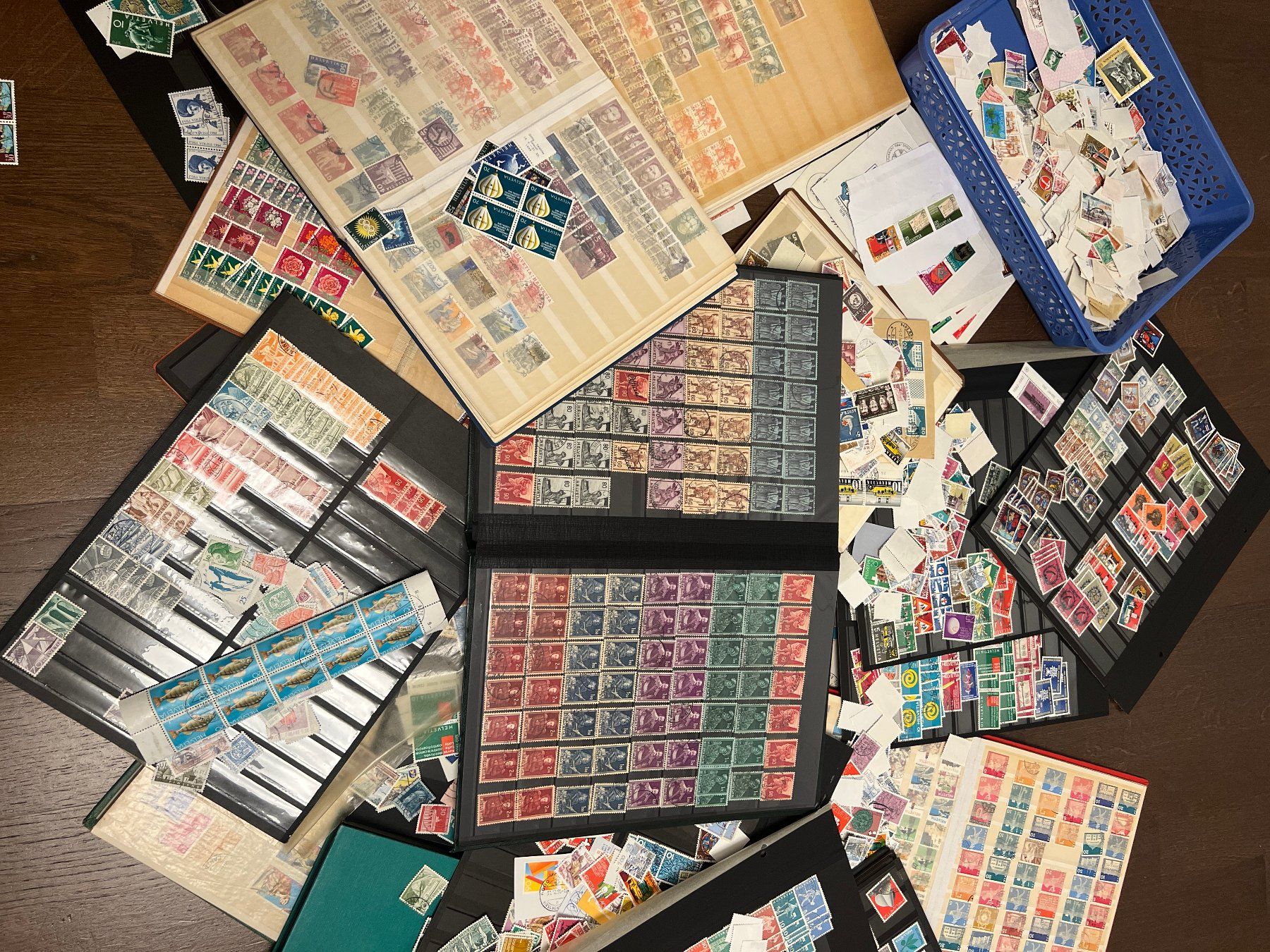 Tutti i francobolli: Briefmarken – Usato da Entlebuch venduto da wm66 2