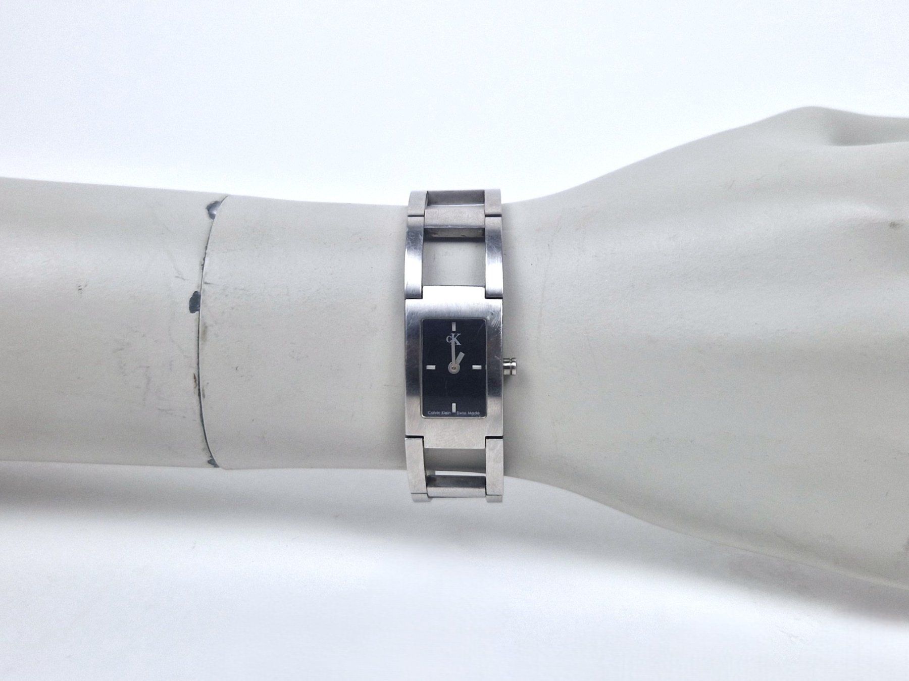 Calvin Klein Orologi: Calvin Klein K4111 Damenuhr – Usato da Basel venduto da Restwert_Basel 3