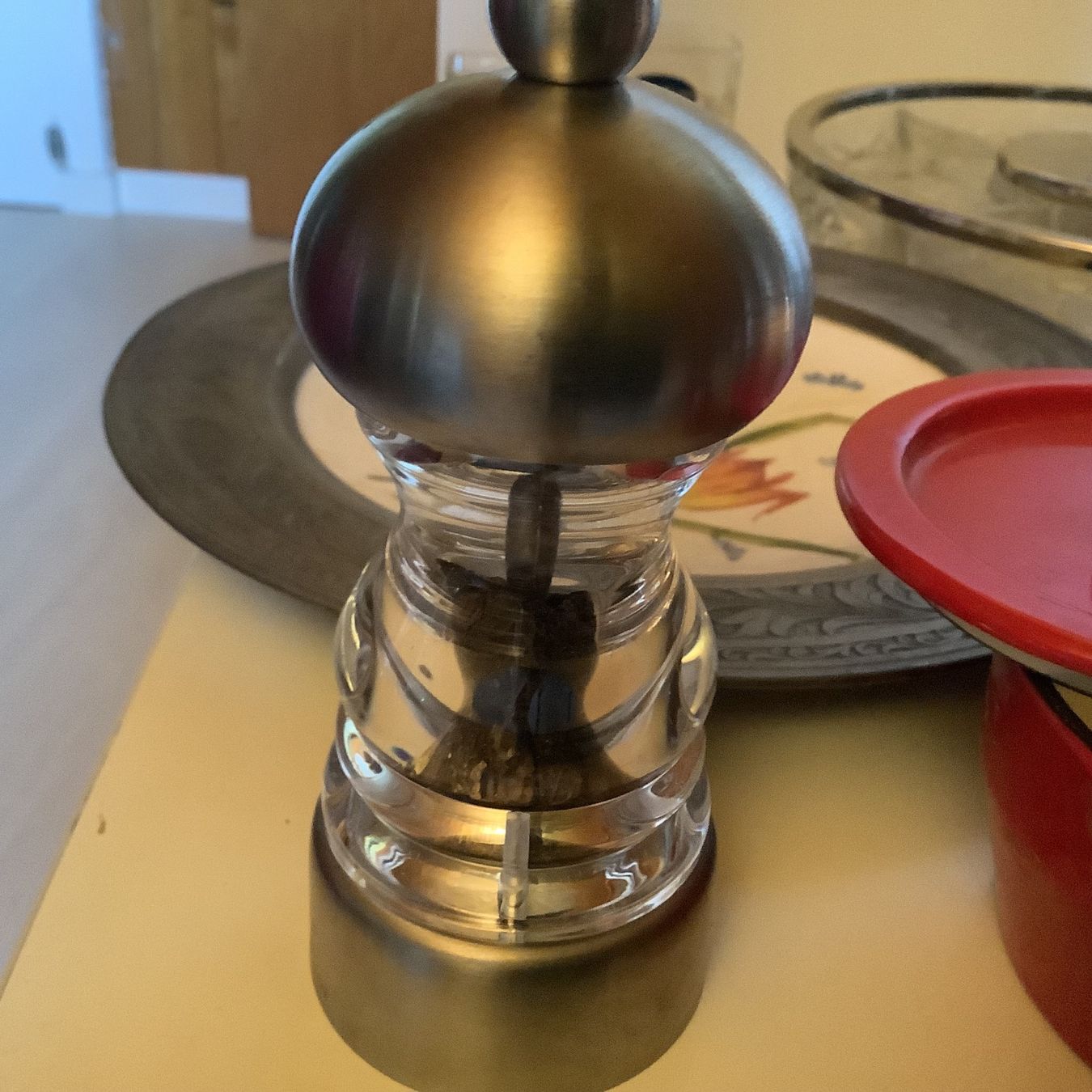 Tische: Art de la table – Gebraucht aus Epalinges von janvs 1