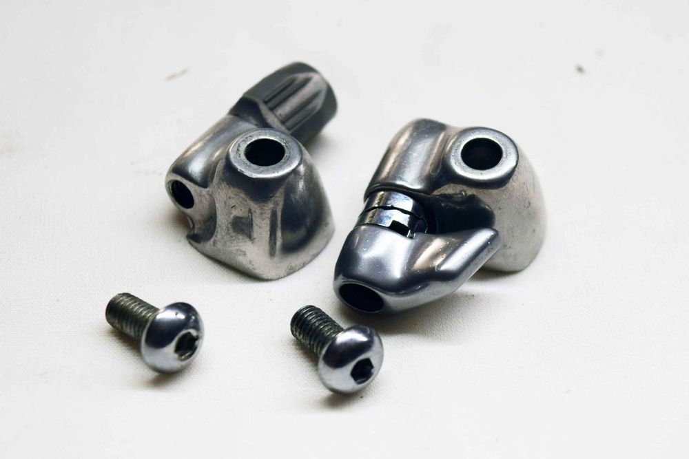 Shimano SM-ST74 Indexing Cable Stopper - Downtube Pair
