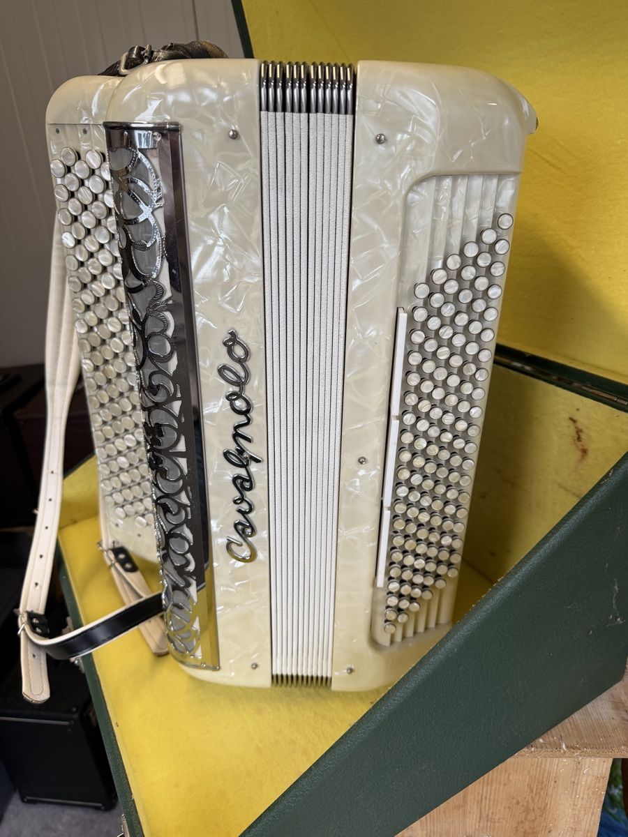 Strumenti musicali: Cavagnolo  – Usato da Füllinsdorf venduto da MiGeiss64 3