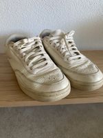 creme-farbene Nike Sneakers (EUR 41)