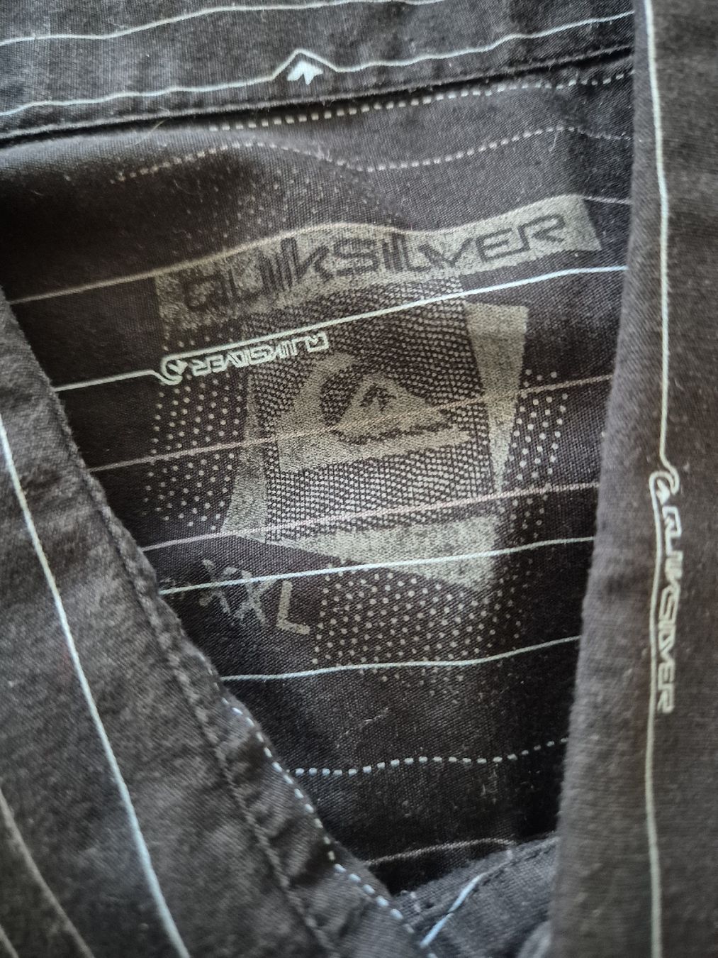 Quiksilver Camicie: Quicksilver Herren Hemd XXL – Usato da Oberdiessbach venduto da Finland1977 8