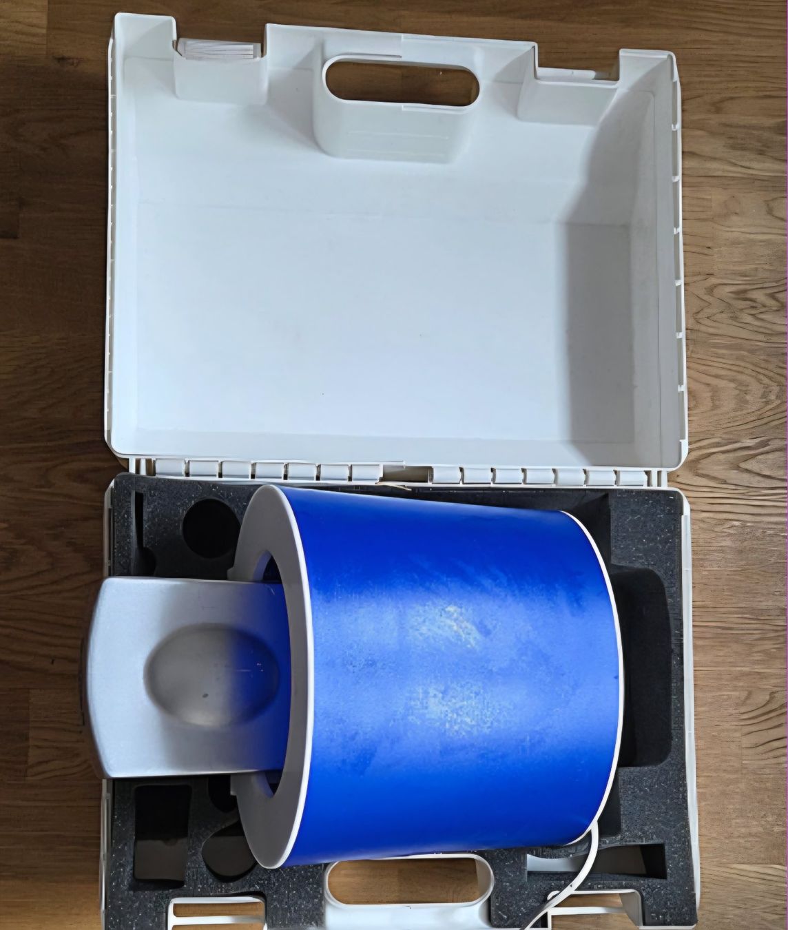 Lampade: UV Nageltrockner von Bausch – Usato da Obergösgen venduto da Netto_Tante 1
