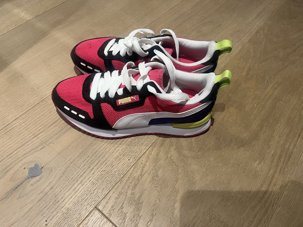 Puma Scarpe da donna: Puma Sneakers Size 36 – Nuovo (secondo la descrizione) da Kloten venduto da Sz.Cz11