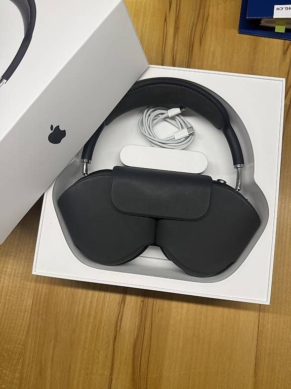 Cuffie: Apple AirPods Max 1. Generation Schwarz  mit Box und Case – Usato da Binningen venduto da pau_w8mk 2