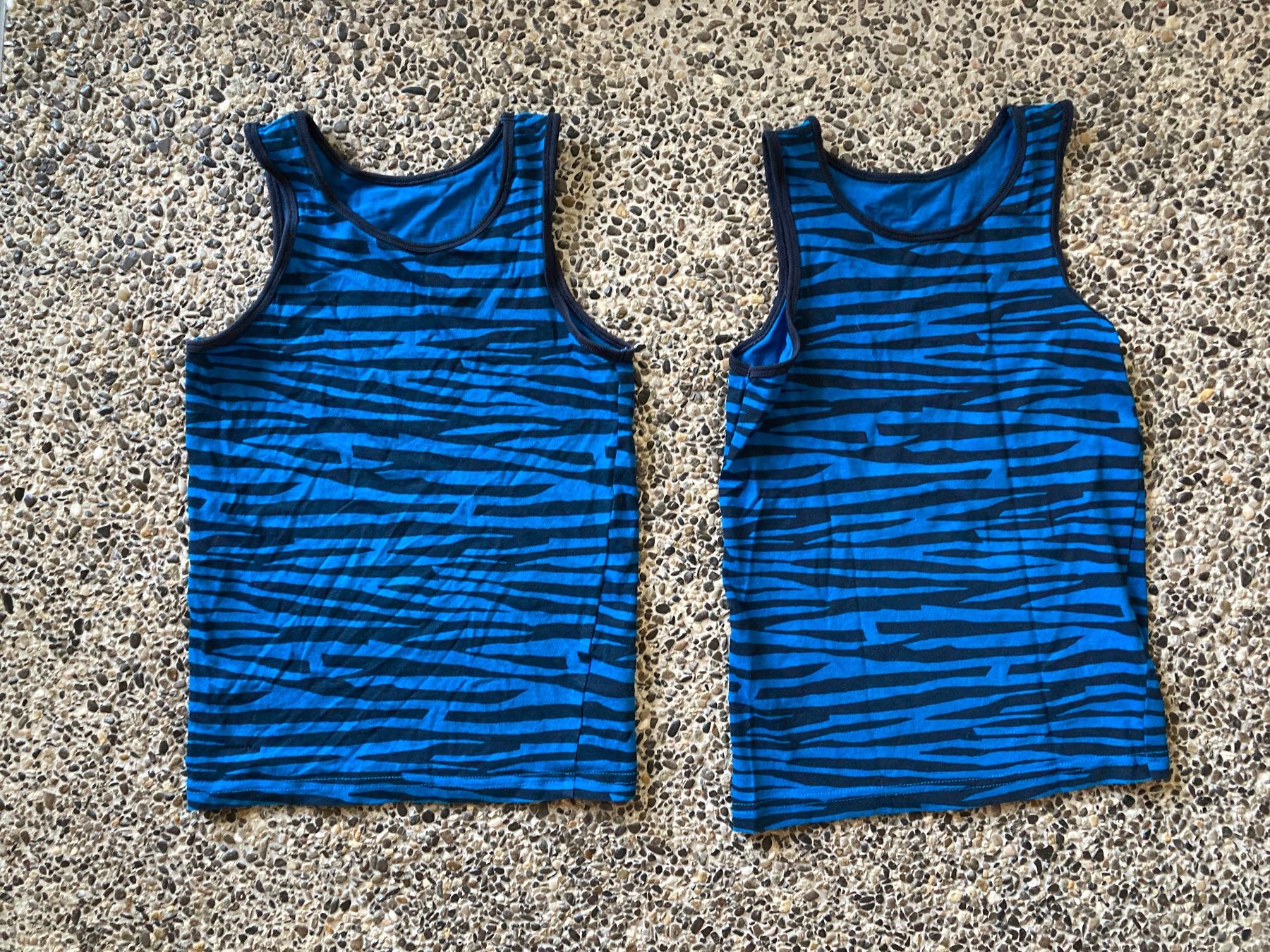 C&A Unterwäsche: 2er Set Unterhemd / Singlet, Gr.  122/128 – Gebraucht aus Aetingen von Nadinsky
