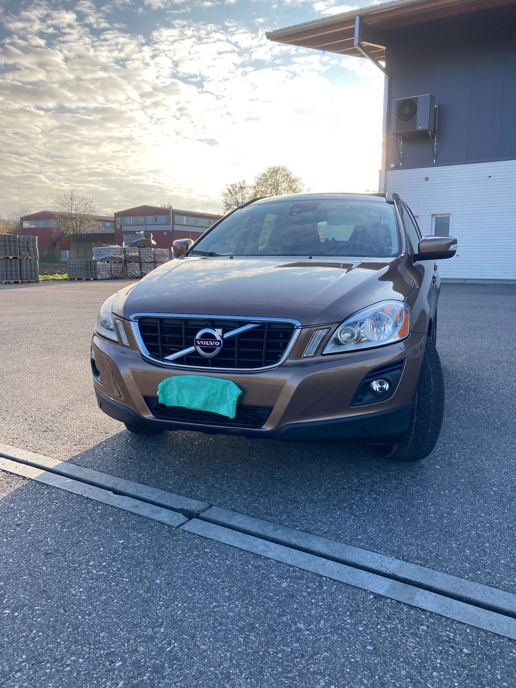 Volvo Automobili: Volvo XC 60 T6 AWD – Usato da Brittnau venduto da Cbr1000rr 1