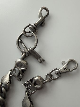 Coole Portemonnaie-Kette mit Totenkopf