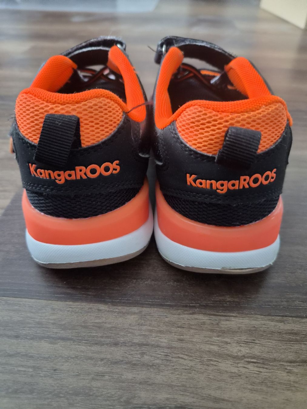 Scarpe per ragazzi: KangaROOS Hallenschuhe Grösse 35 – Usato da Altishofen venduto da tammy05 3