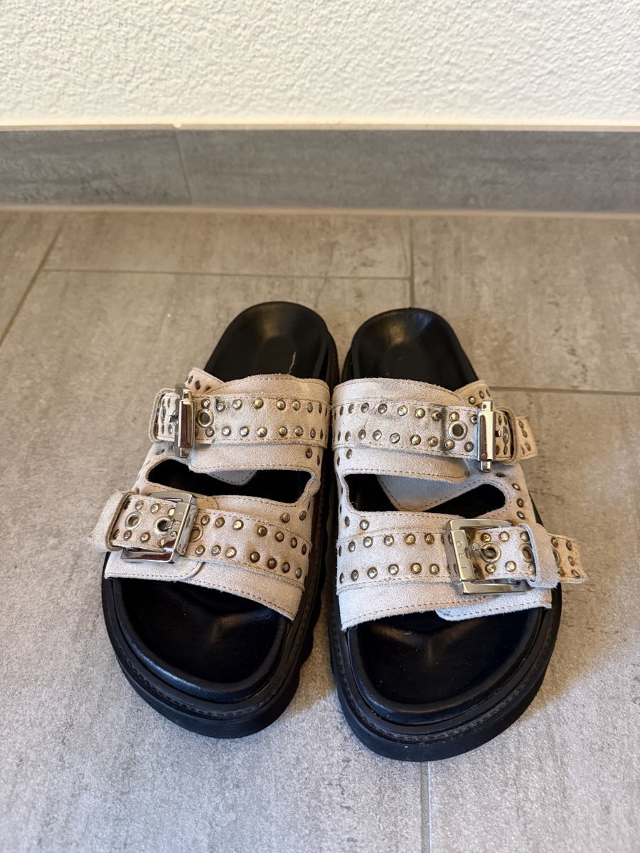 Sandro Scarpe da donna: Sandro Pantoletten – Usato da Wollerau venduto da sli_z65c 2