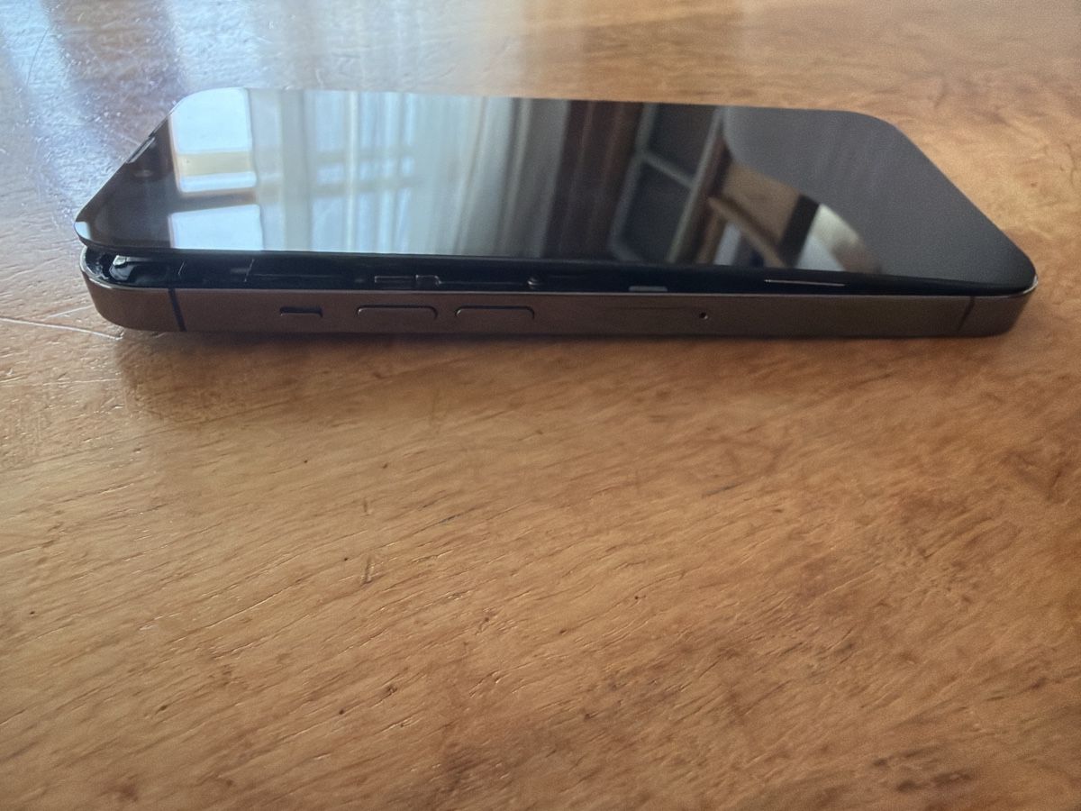 Apple Portables: iPhone 13 Pro  – Défectueux à Ebnat-Kappel par finrod83 3