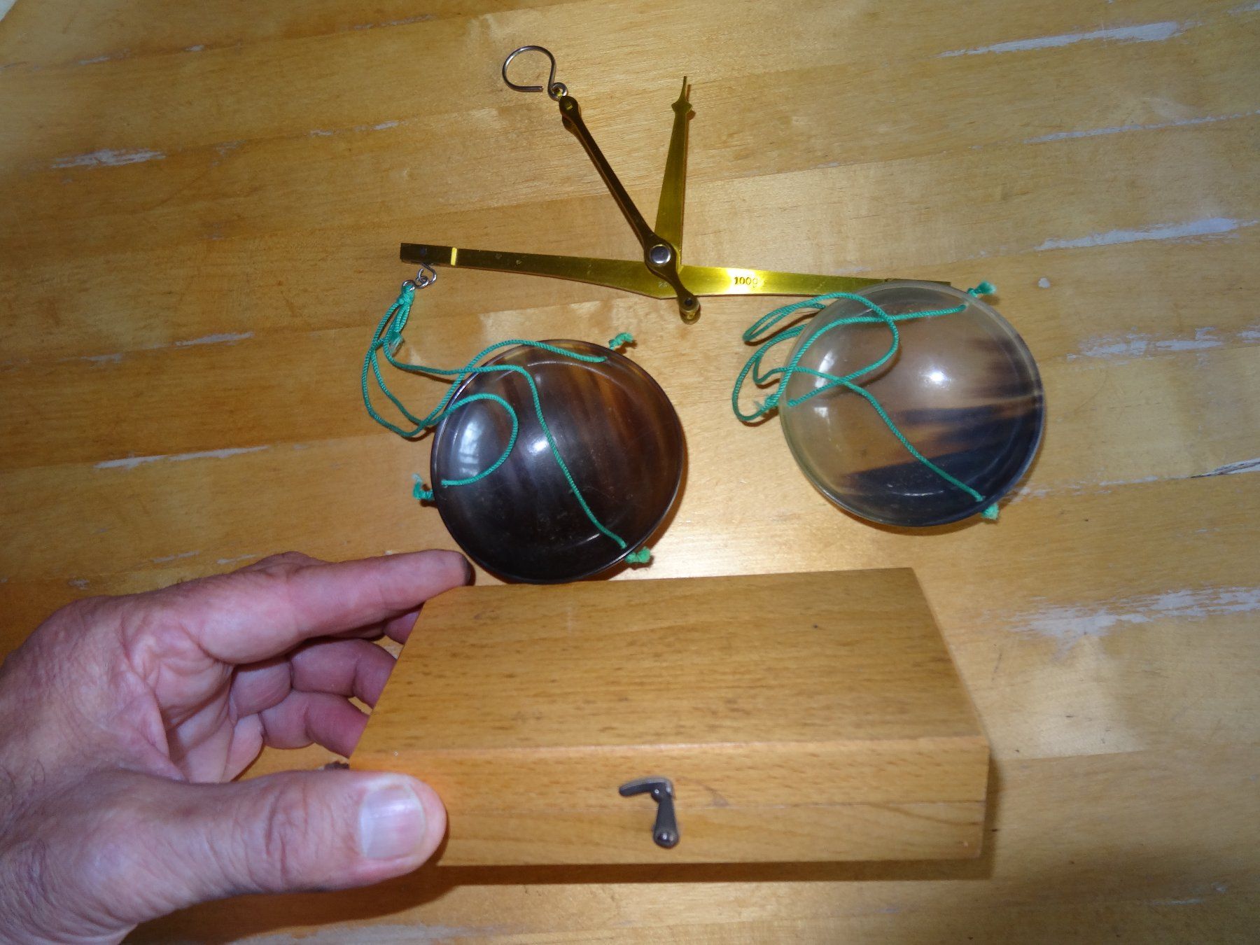 Accessori da laboratorio: balance d'orfèvre antique – Usato da Rebeuvelier venduto da falcon58 4