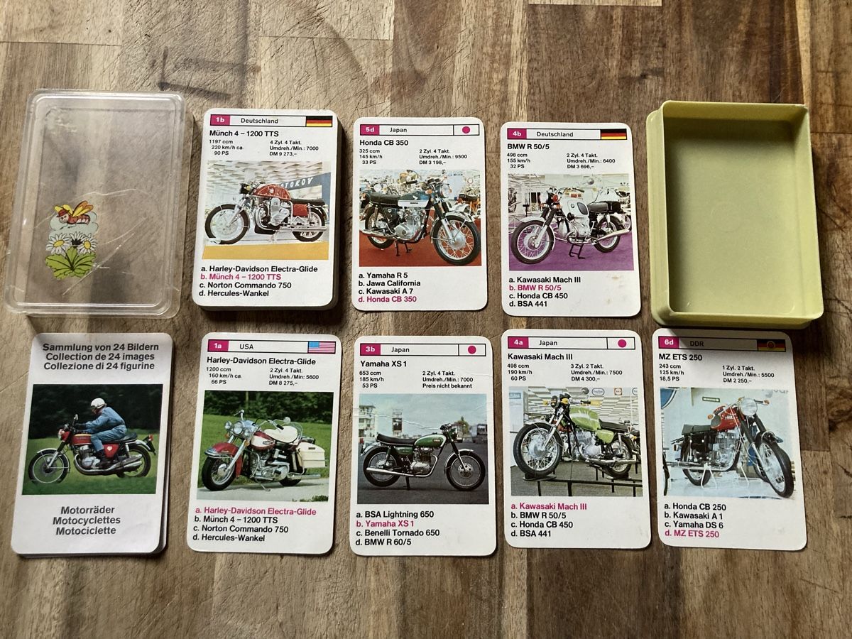 Spiele: Motorrad Quartett, Oldtimer, 24 Sujets, komplett, Top! – Gebraucht aus Wichtrach von Queensparkunite