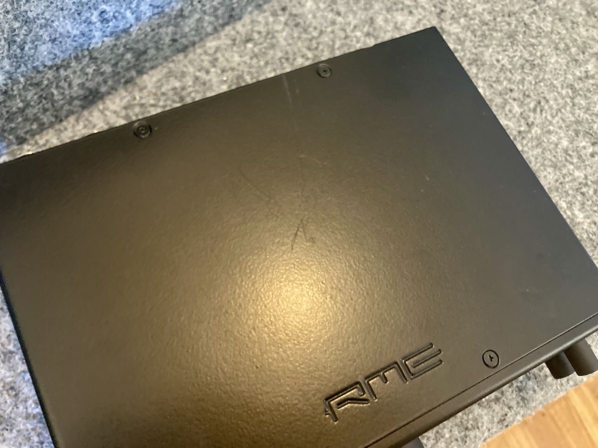 RME Convertitori: RME ADI-2/4 Pro SE High-Performance Wandler – Usato da Glattfelden venduto da Pedals 6