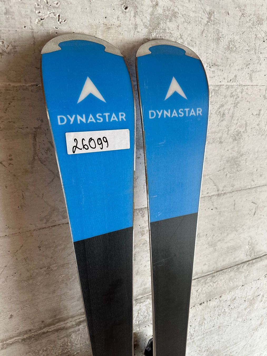 Dynastar Sci: Dynastar Omeglass Ski 158CM – Usato da Emmenbrücke venduto da karkarkar 5