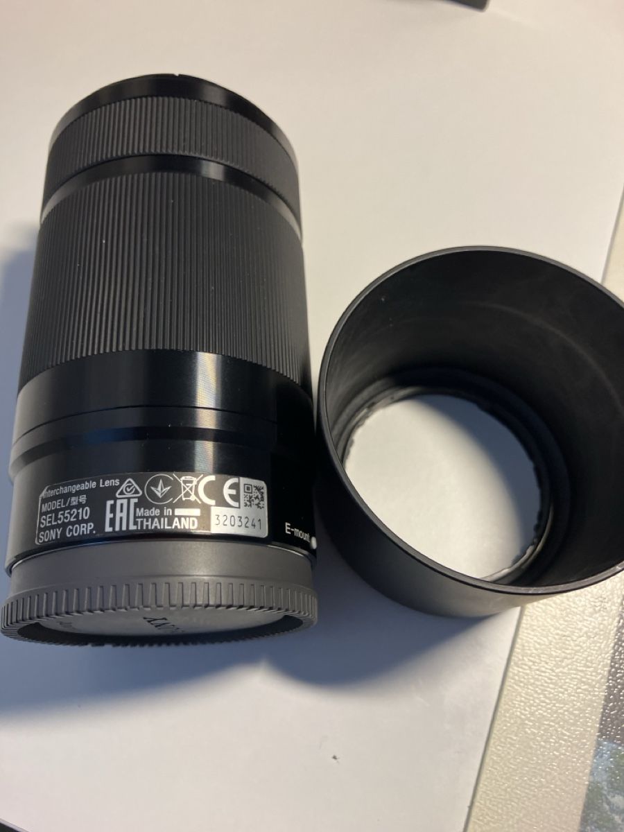 Sony Obiettivi: E-Mount Objektiv SONY SEL 55210 – Usato da Bürglen UR venduto da knispel280 4