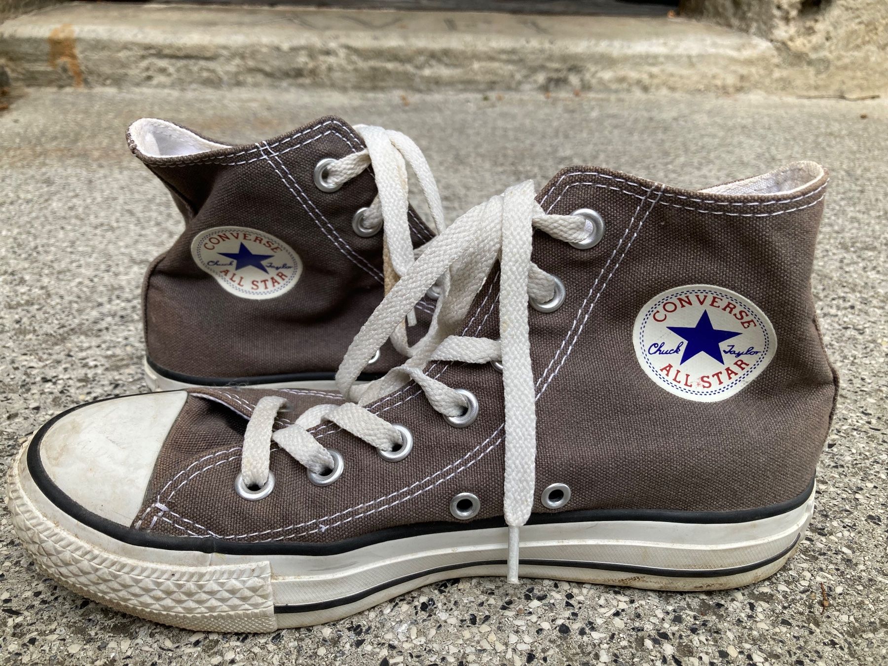 Herrenschuhe: Converse 36,5 – Gebraucht aus saillon von Cedre 2