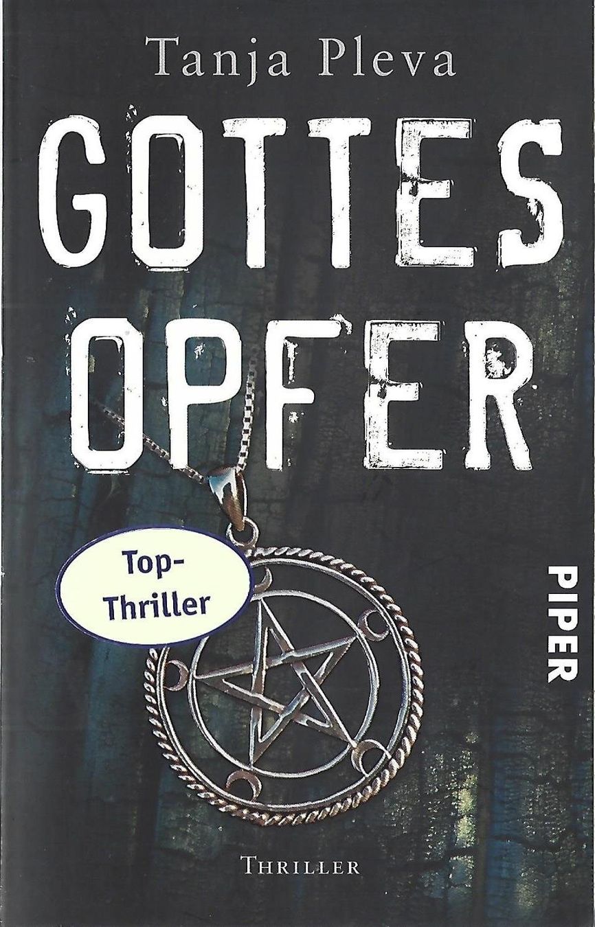 Libri: Pleva Tanja - Gottesopfer / Thriller – Usato da Schaffhausen venduto da buecherlaus-thriller