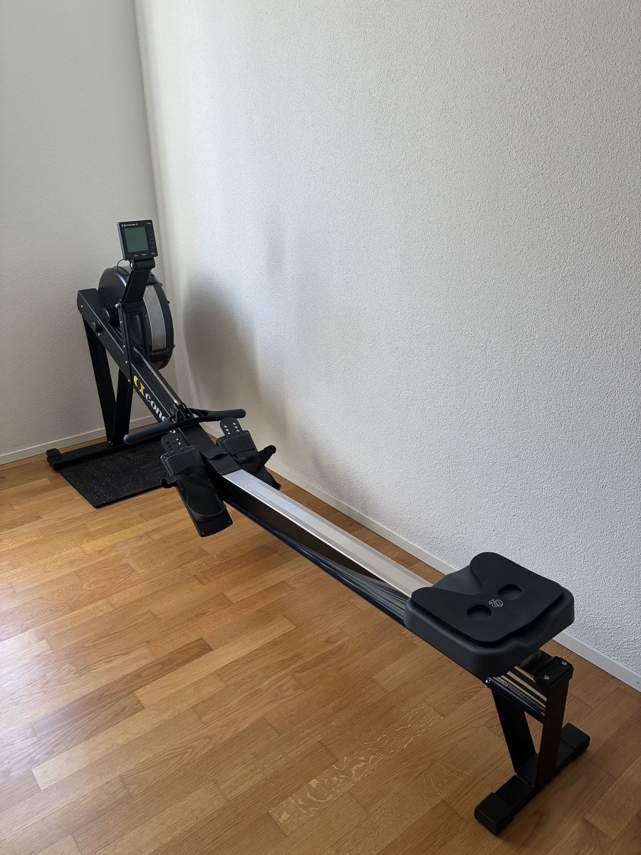 Concept 2 Hometrainer: Concept2 Model D / RowErg mit PM5 – Gebraucht aus Bonstetten von Nirgendhaus 4