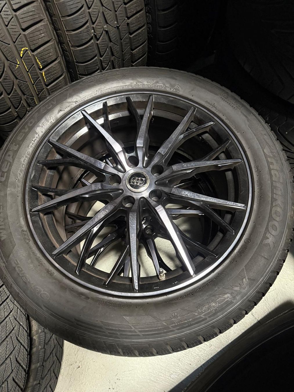 Pneumatici & Ruote complete: ROUES HIVER INFINY 19 POUCES – Usato da uvrier venduto da mag_2y8x