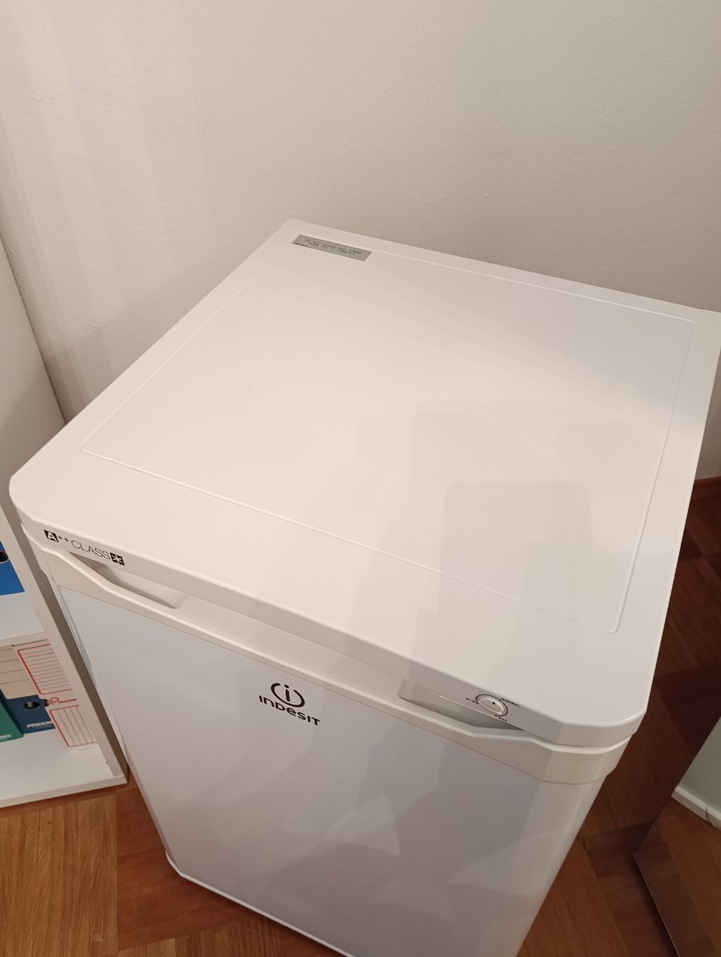 Congelatori: Indesit Gefrierschrank – Usato da Baar venduto da L.isa28 3