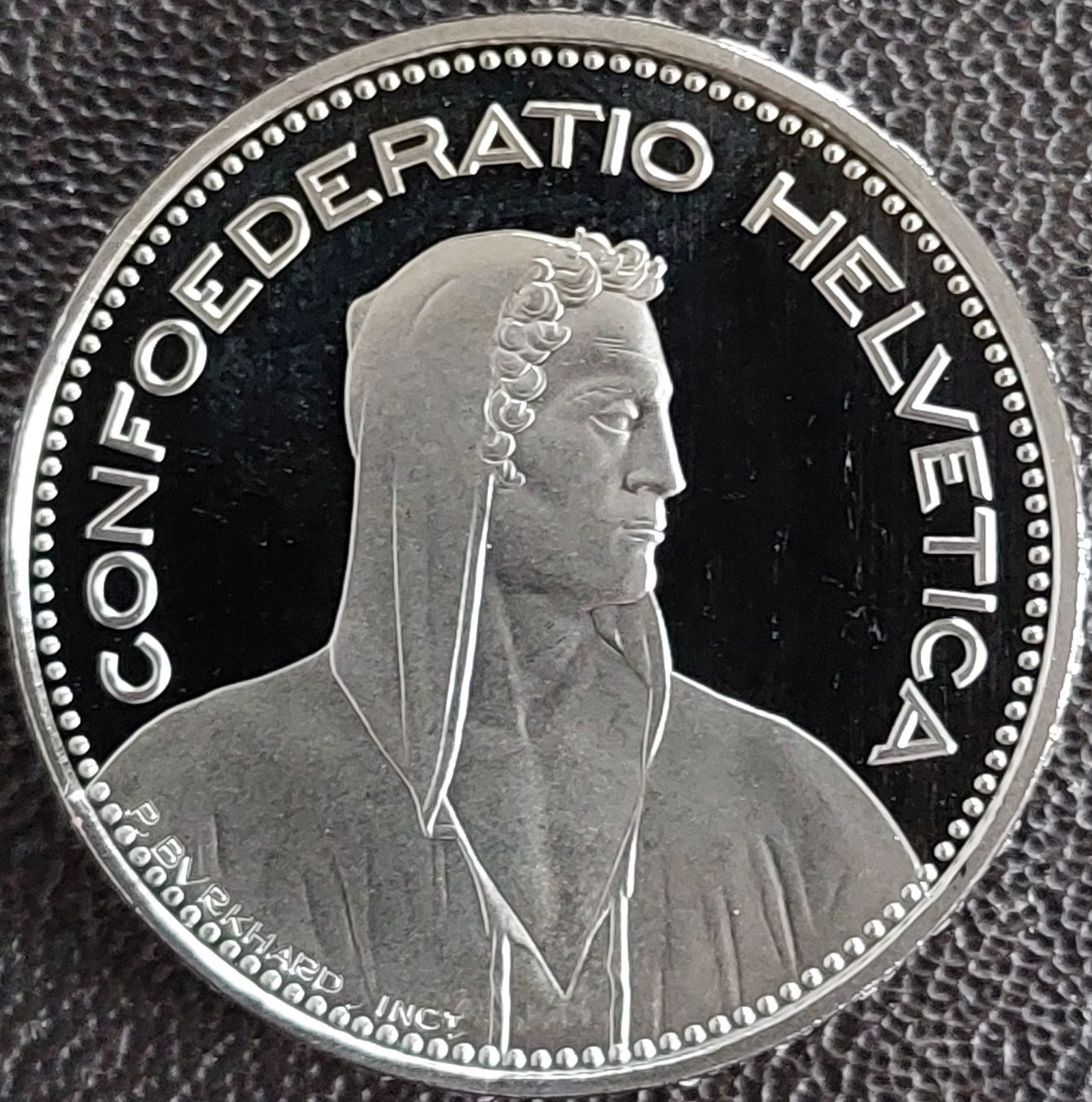 Tutti le monete: 5 Franken 2014 stgl. / aus Münzsatz – Nuovo (secondo la descrizione) da Arch venduto da coinsandmore 1