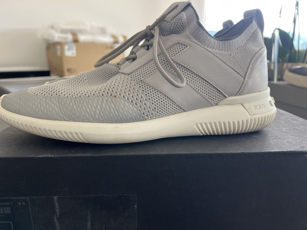 Scarpe da uomo: Tod's Grey Sneakers Size 42 - good  Condition! – Usato da Oberägeri venduto da rus_7vhx 2