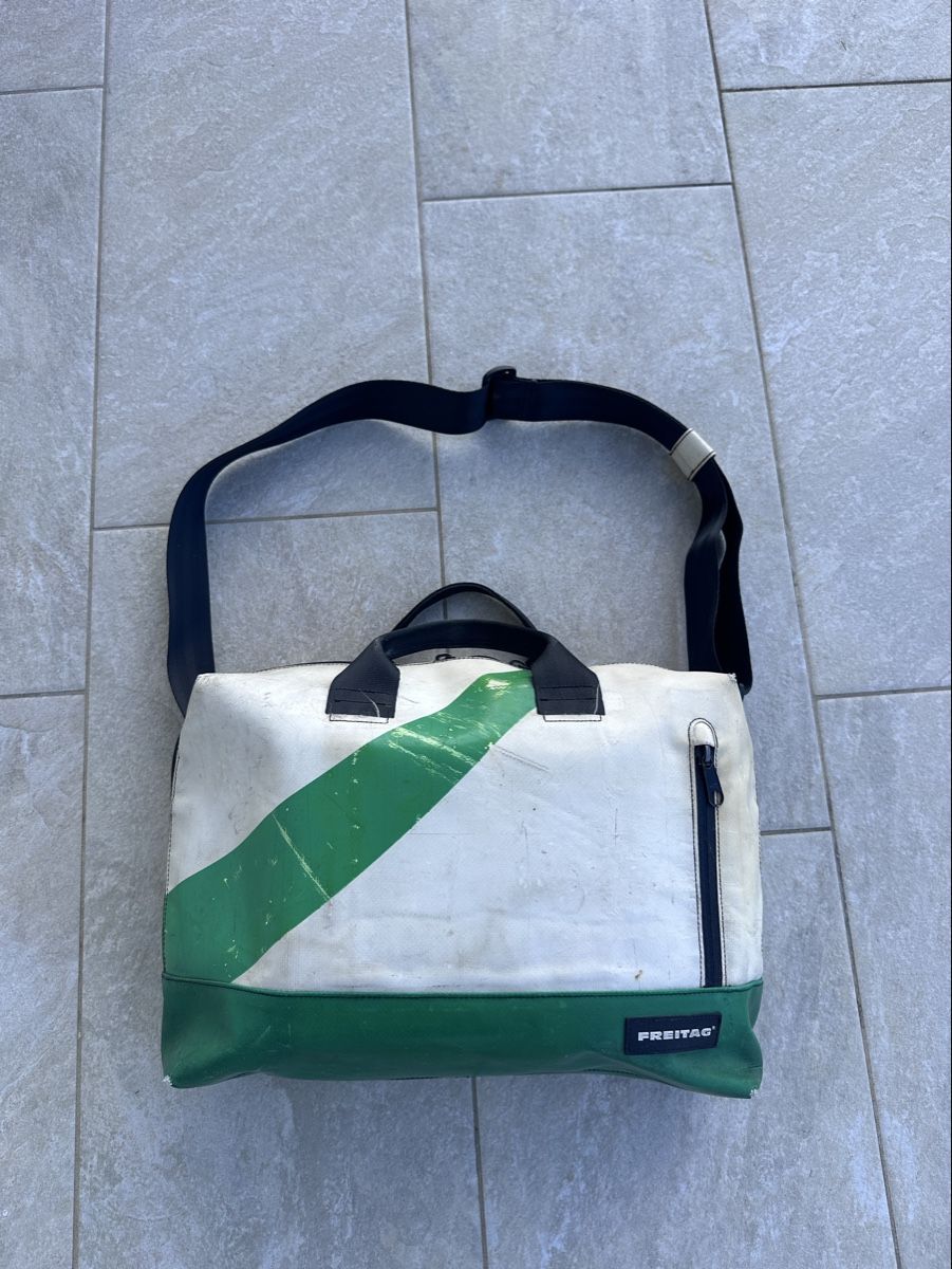 Freitag Sacs: Freitag Laptop Bag – D'occasion à Oensingen par emi_hs6g 1