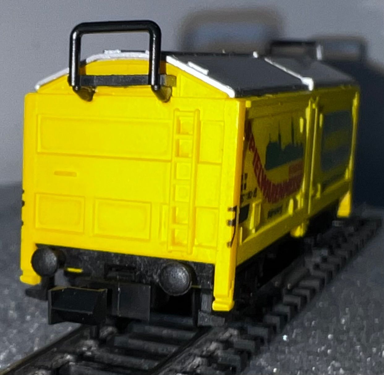 Trix Modellini di ferrovie: Minitrix . 13530, Güterwagen - Spielwarenmesse Nürnberg – Usato da Basel venduto da jonnyhaas 3