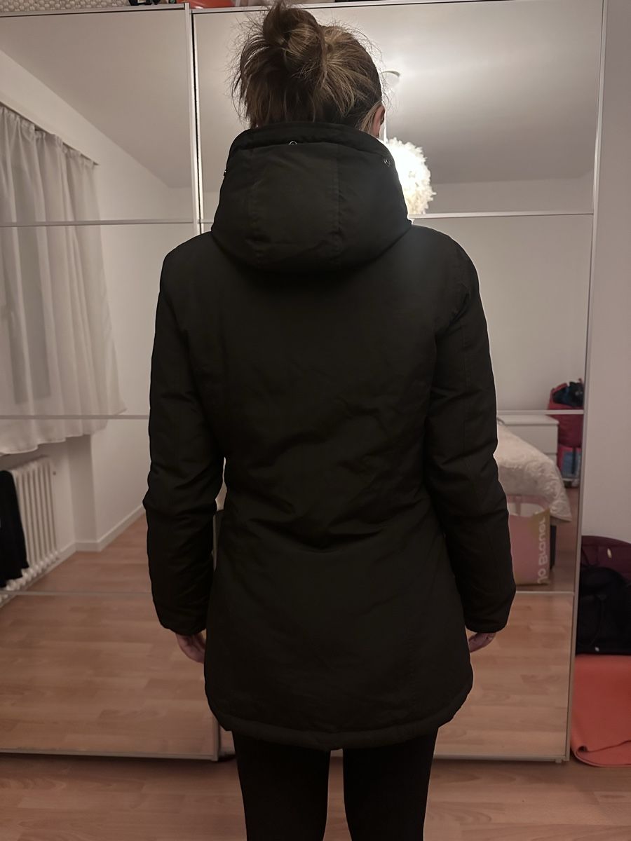 Woolrich Jacken: Woolrich Jacke mit oder ohne Fell – Gebraucht aus Oberengstringen von Dina_C 4