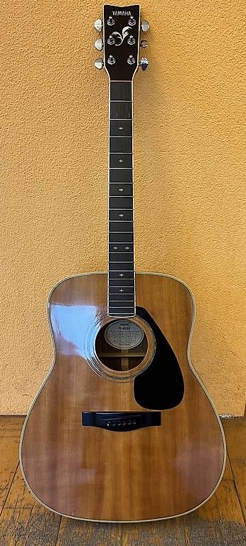 Musikinstrumente: Gitarre  – Gebraucht aus Emmenbrücke von mamada 3