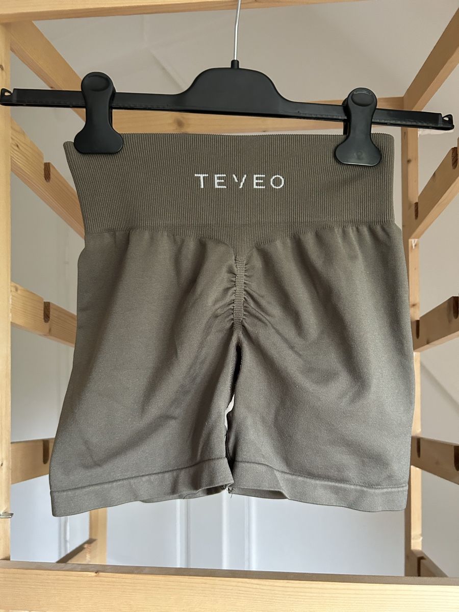Teveo Leggings: Teveo gr s🤎 – Gebraucht aus Basel von Nicetohave13