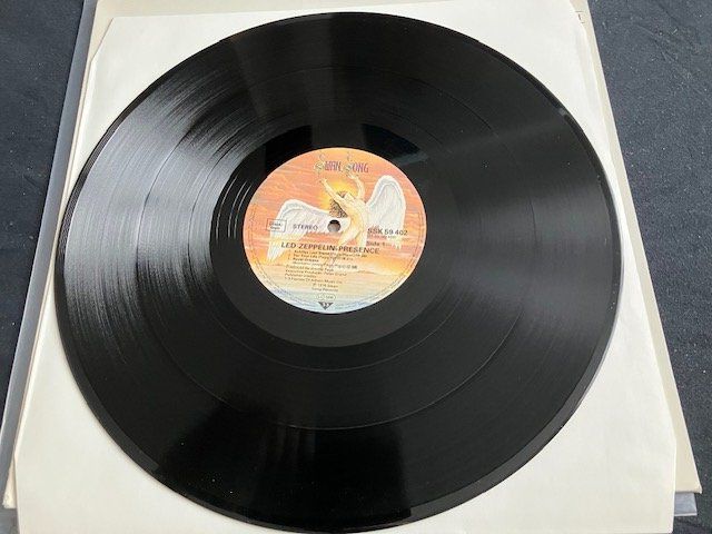 Dischi in vinile: Led Zeppelin – Usato da Aarwangen venduto da Jukebox3 3