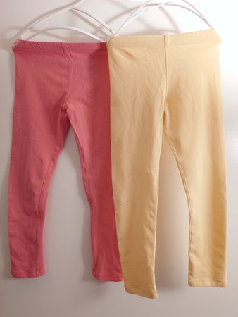2er Set Leggings pink und gelb, Grösse 104