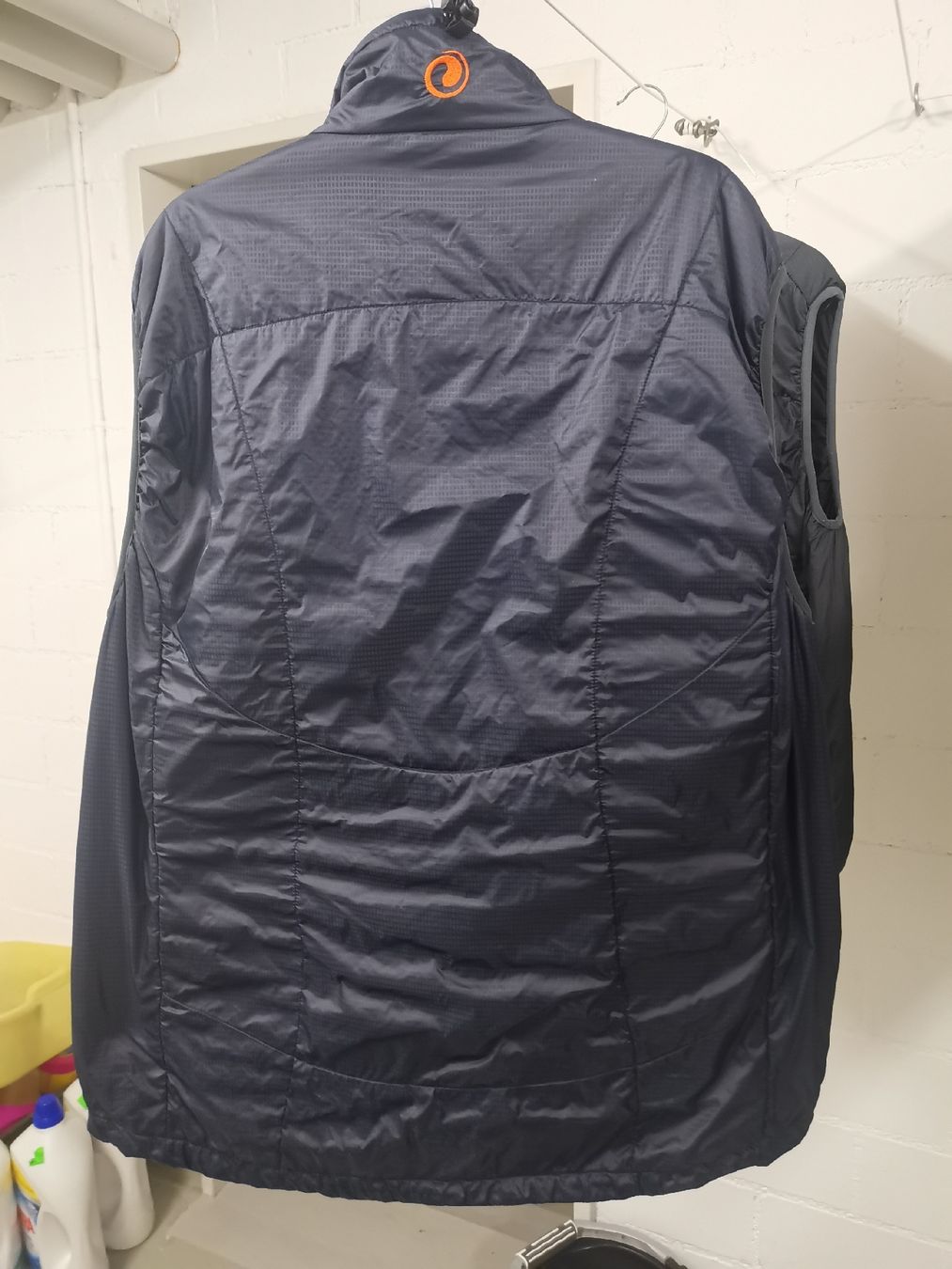 Sherpa Gilet & Giacche: Sherpa Isolationsweste XXL – Usato da Egg b. Zürich venduto da Pronsch 2