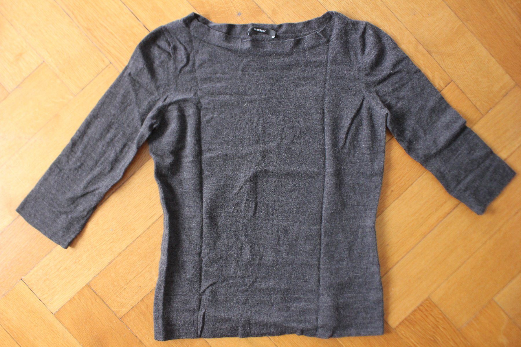 Windsor Tops: Windsor, pull fin en laine, XS – D'occasion à Sugiez par RicardoStoleMyData