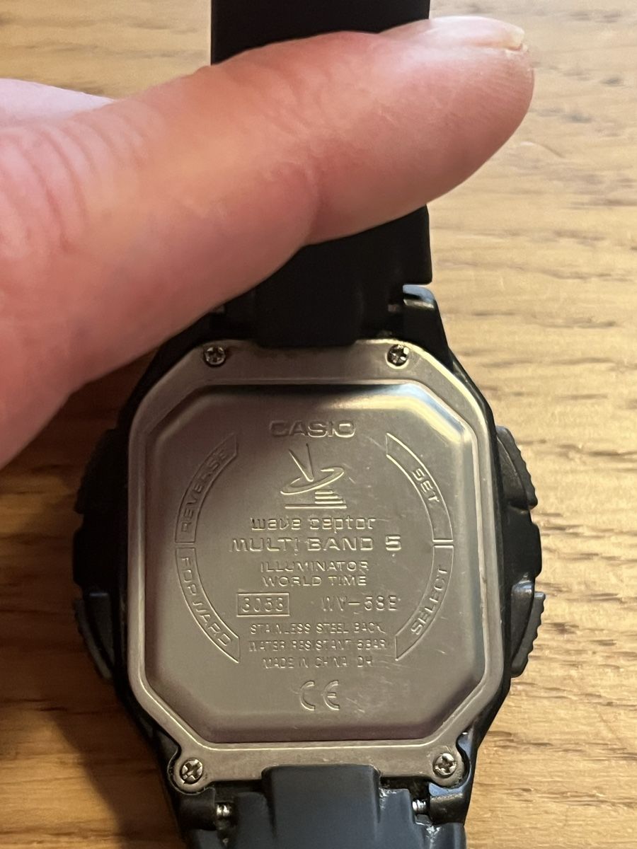 Casio Uhren: Montre Casio World Time – Gebraucht aus Fribourg von ciboulette2000 1