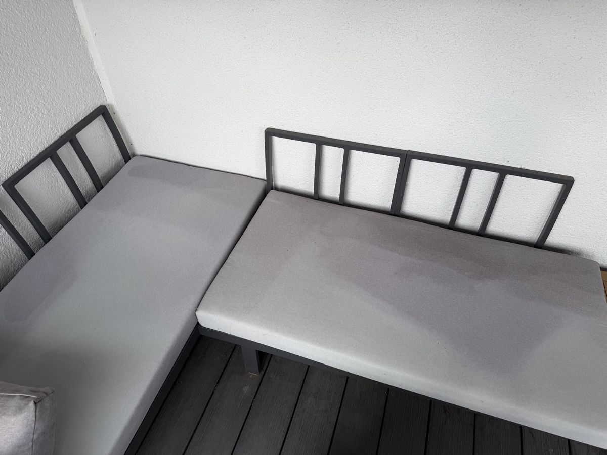 Divani: Giardimo Gartenlounge / Ecksofa L-Form Anthrazit / Holzoptik – Usato da Dübendorf venduto da Sq9apq 2