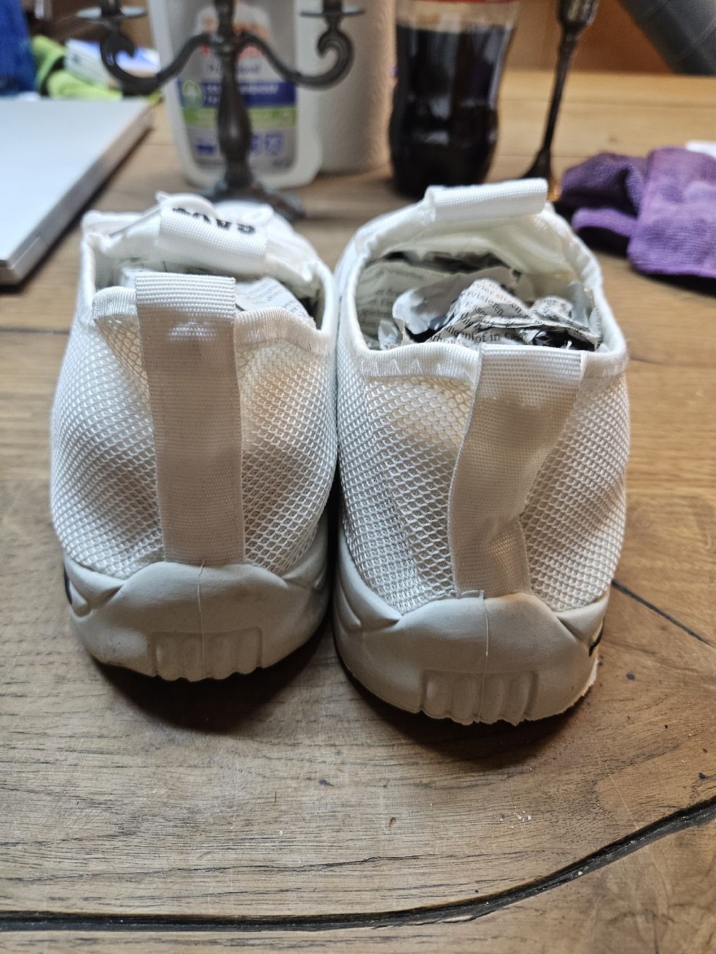 Herrenschuhe: Weisse Sommer Sneaker, Grösse 42, neuwertig – Gebraucht aus Rorschach von TimelessTrading 5