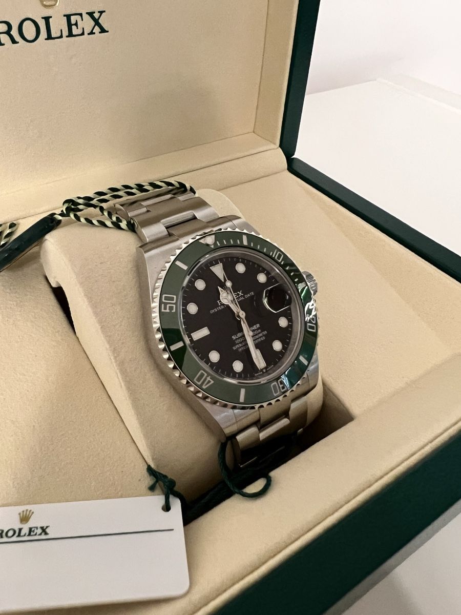 Rolex Orologi: Rolex Submariner Date - 126610LV – Nuovo e nell'imballaggio originale da Meinier venduto da Nicolasgeneve