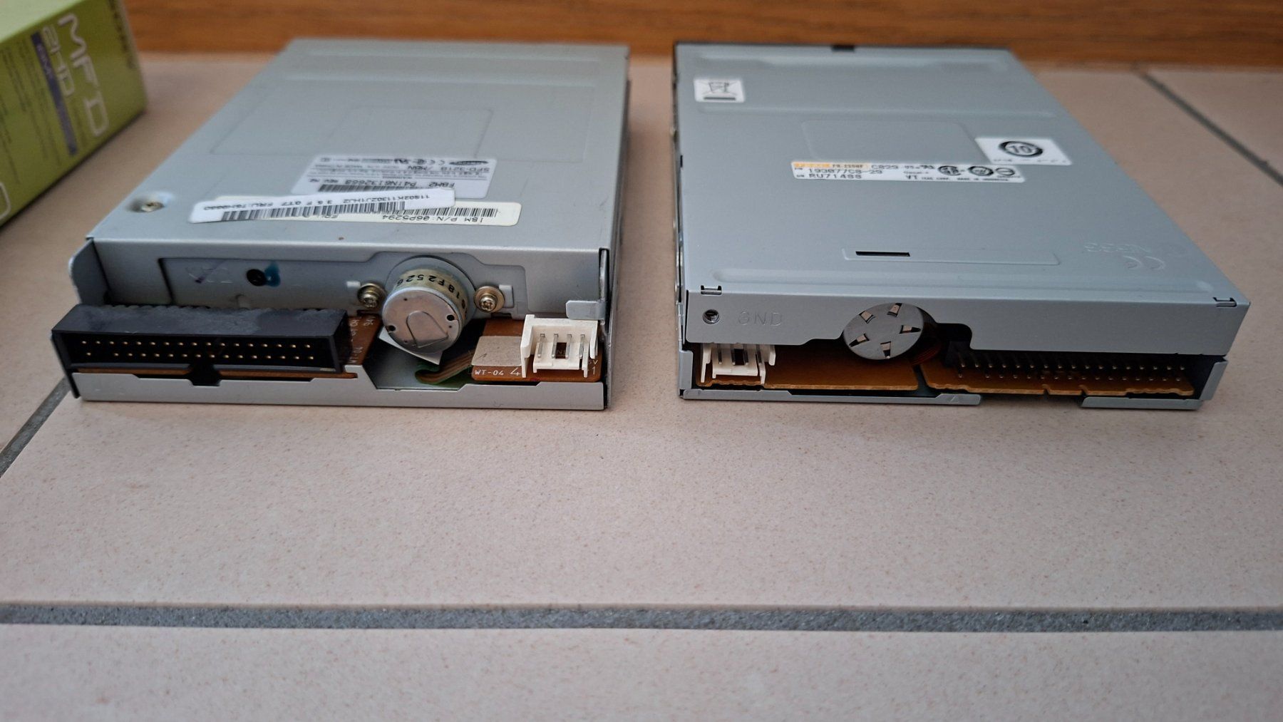 Elektronikbauteile: Floppy Disk e lettori – Gebraucht aus Genestrerio von mor_fnw8 6