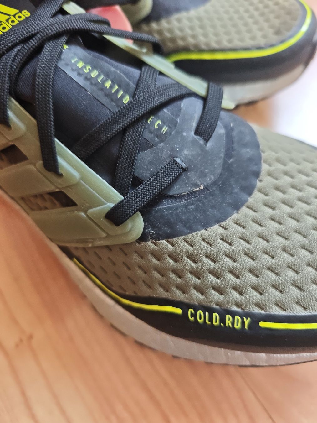 Adidas Scarpe da uomo: Adidas Ultraboost Cold Ready 42 2/3 – Usato da Köniz venduto da mar_5l5z 2