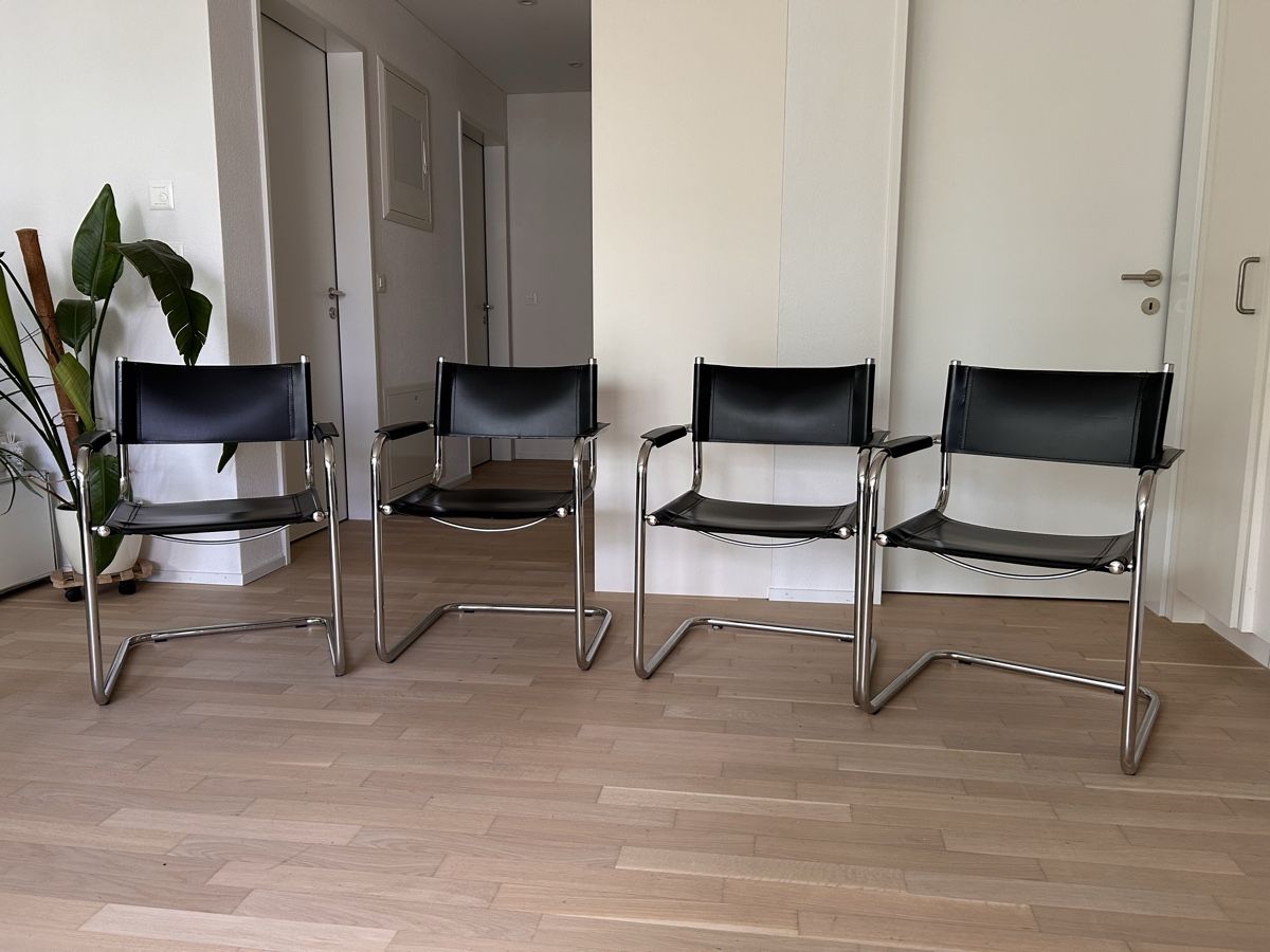 Sedie: 4 Freischwinger Stühle schwarz Chrom – Usato da Zürich venduto da DoSieber 1