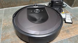 iRobot Roomba i7 Series Inkl. Zubehör, Ersatzfilter-Bürste