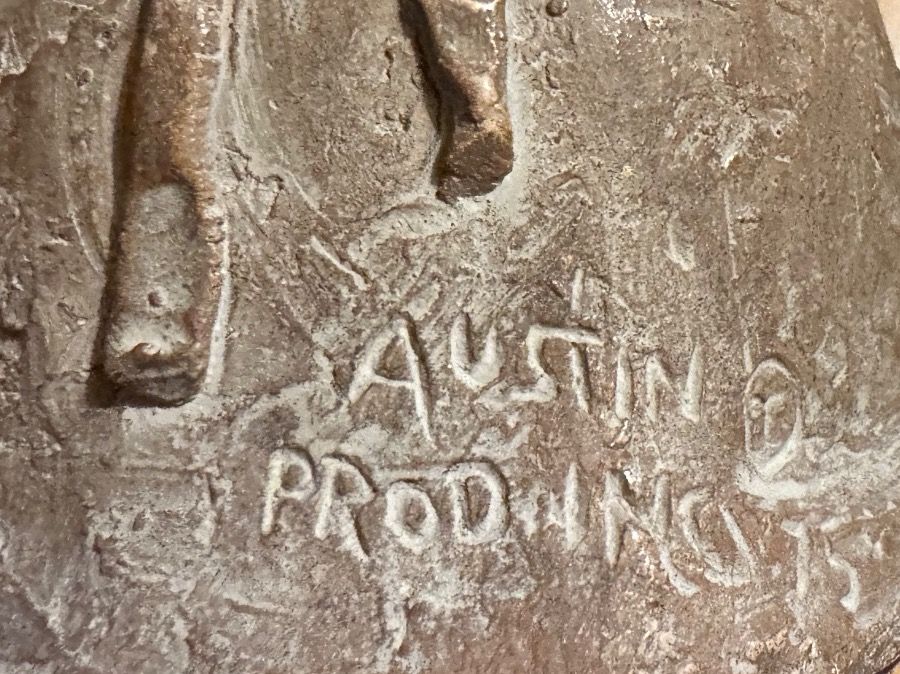 Statuette: Mädchenfigur mit Katze auf dem Schoss – Usato da Zürich venduto da marusapulmi 8