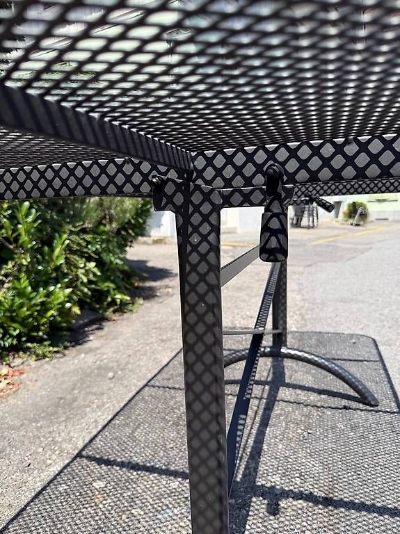 Set di tavolo e panche: Gartenmöbel-Set 6 Metallstühle inkl. Tisch – Usato da Cham venduto da Benny23hh 2